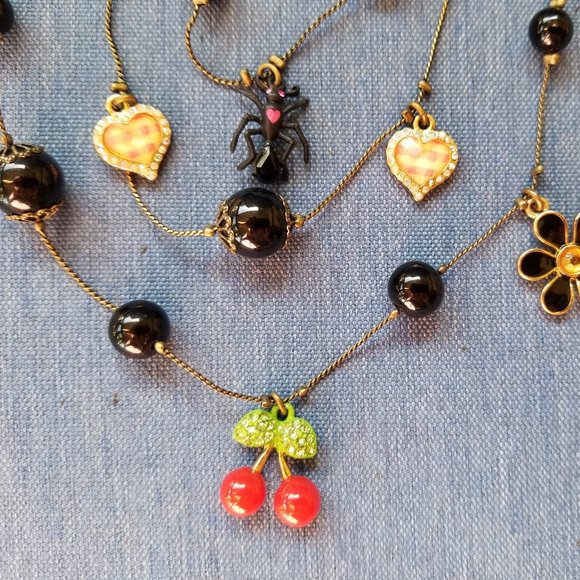 🕷️🍒Betsey Johnson Vintage 3-Chain Necklace - EPC🍒🕷️ - Picture 15 of 15